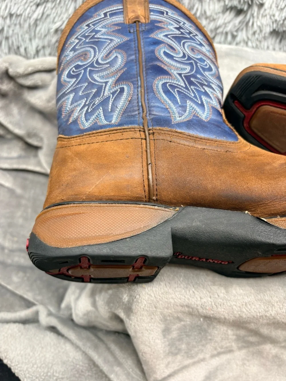 Durango boys size